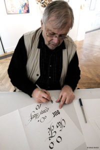 Démonstration de calligraphie par Jean-Jacques GRAND